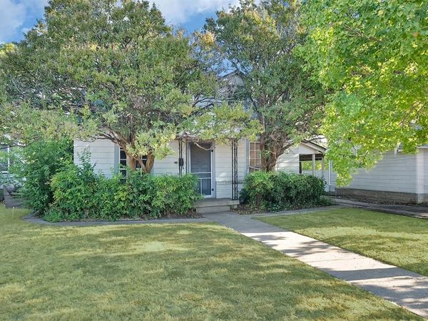 1228 W Gambrell Street, Fort Worth, TX 76115