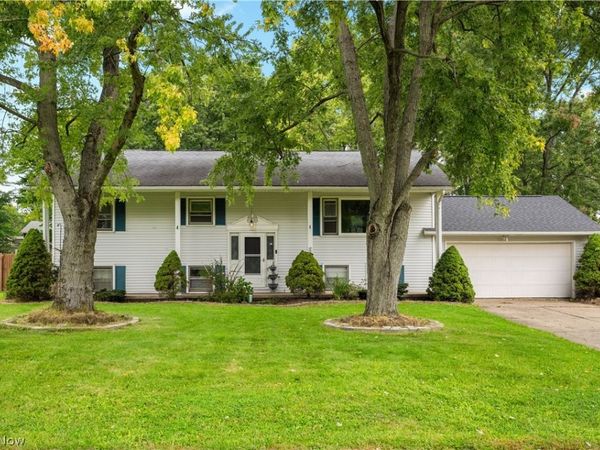 1451 Mishler Street NE, Alliance, OH 44601