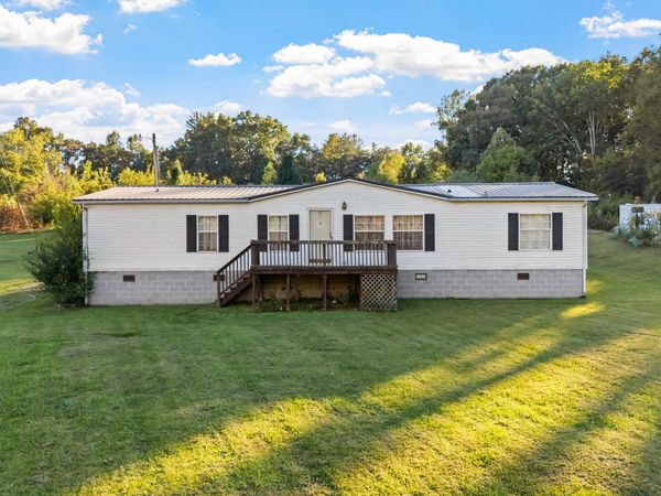 3319 Morgan County Hwy, Wartburg, TN 37887