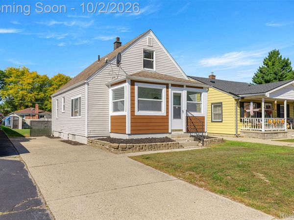 5649 Colonial Street, Dearborn Heights, Mi 48127
