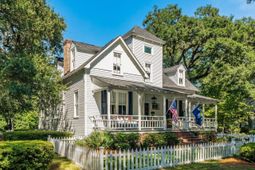 524 Central Avenue photo 4