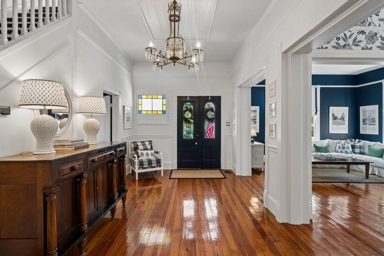 524 Central Avenue Photo 8