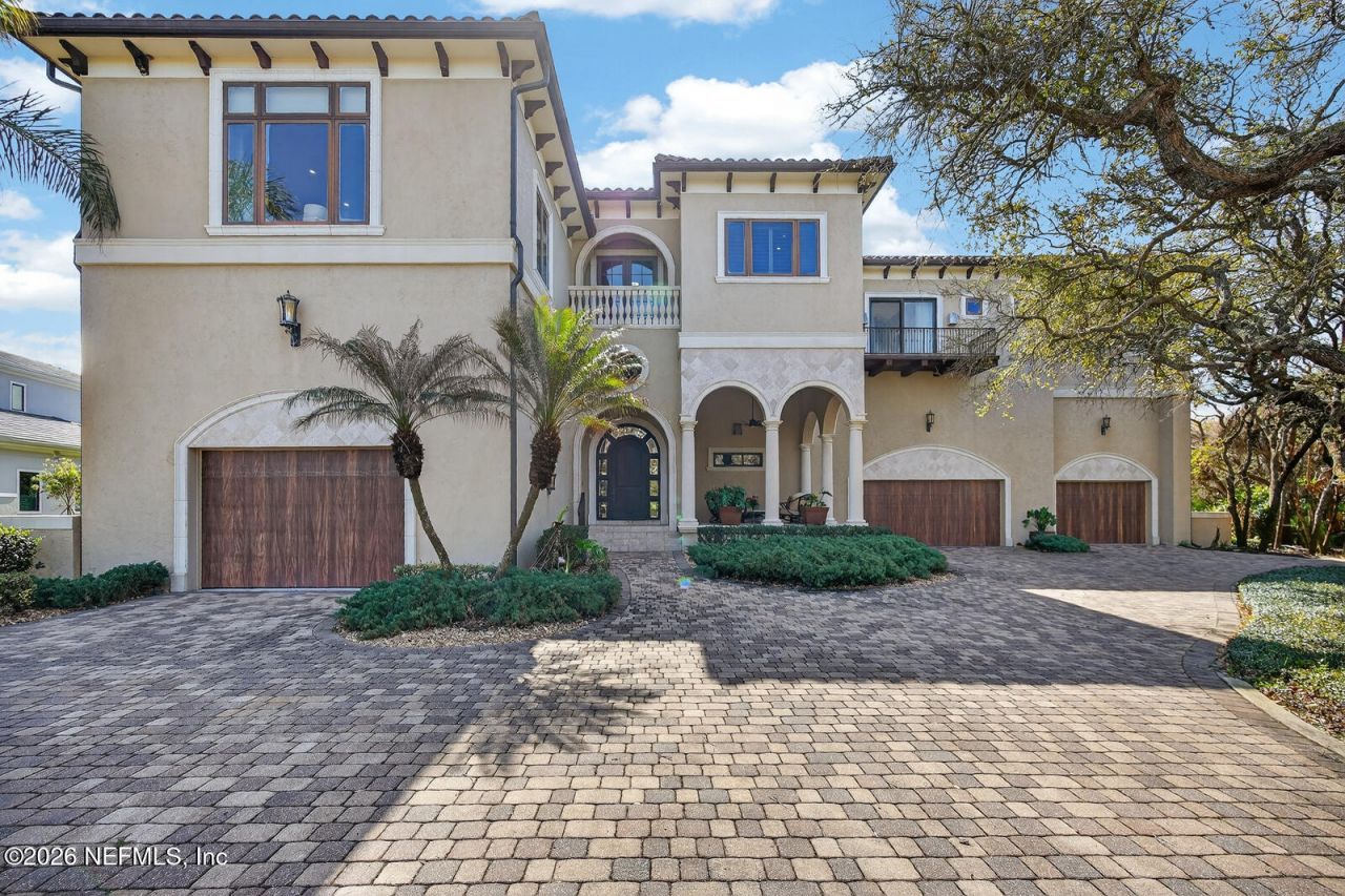 20 Rue Grande Mer, Palm Coast, FL 32137 Photo