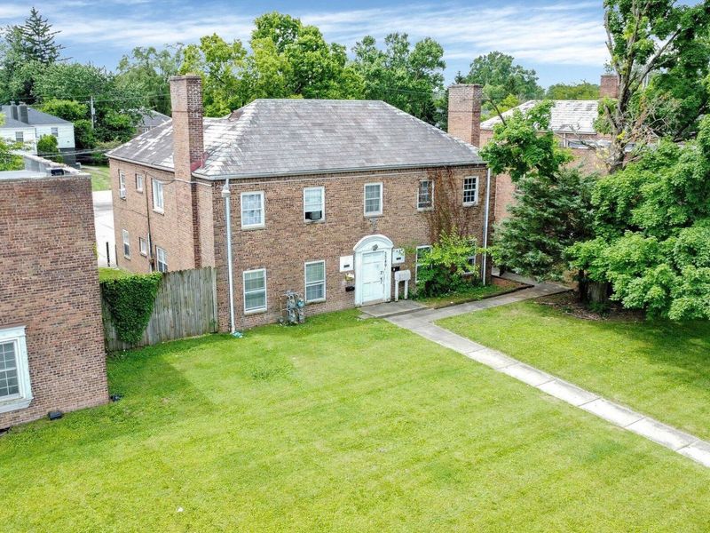 3349 E Broad Street, Columbus, OH 43213 Photo 2