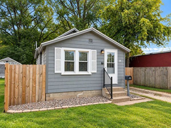 34 Lenox Street, Winona, MN 55987