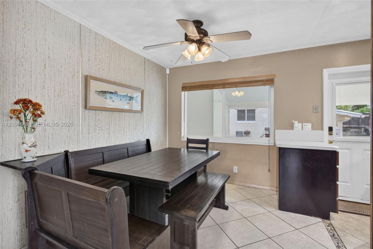 6520 Coolidge St , Hollywood, FL 33024 Photo