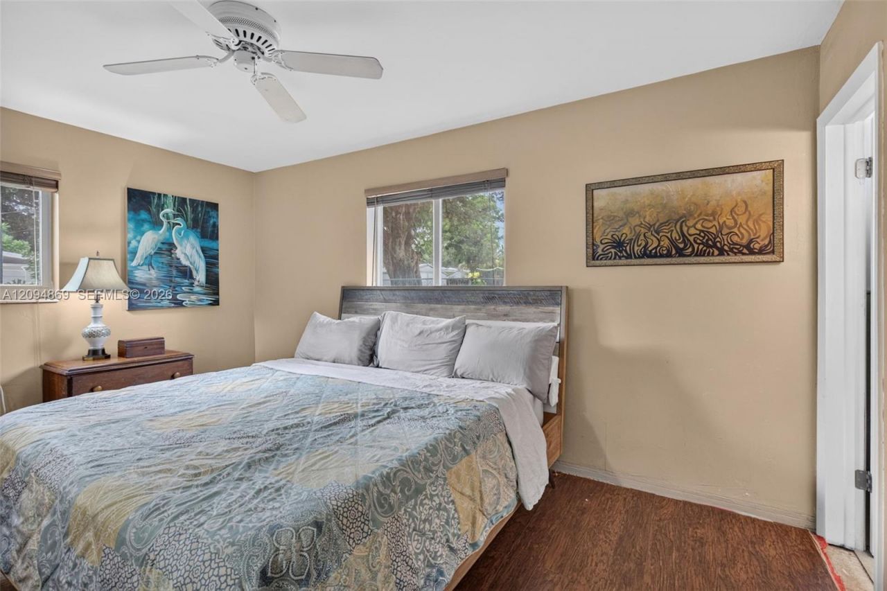 6520 Coolidge St , Hollywood, FL 33024 Photo