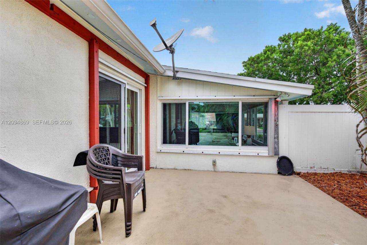 6520 Coolidge St , Hollywood, FL 33024 Photo