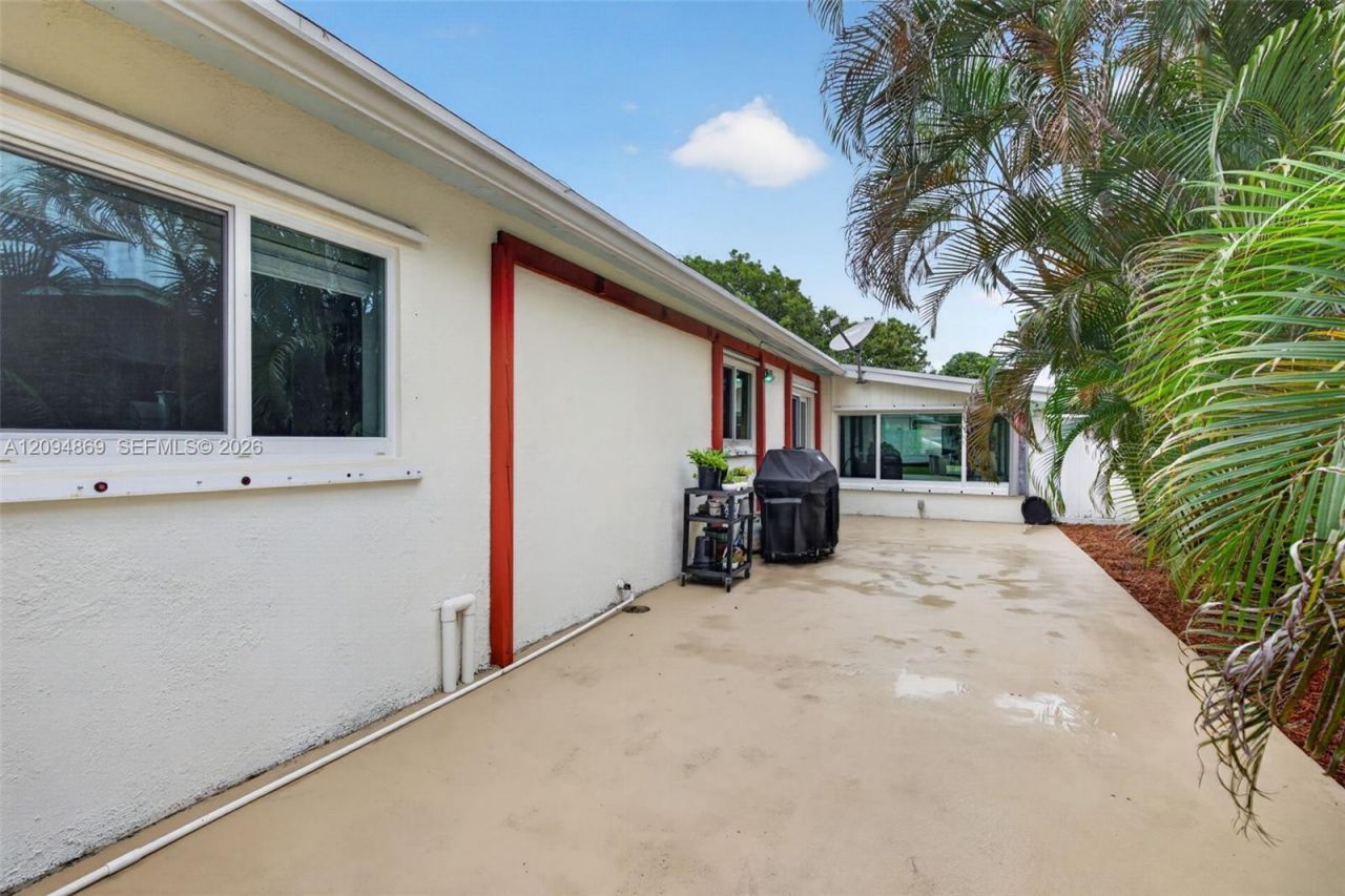6520 Coolidge St , Hollywood, FL 33024 Photo