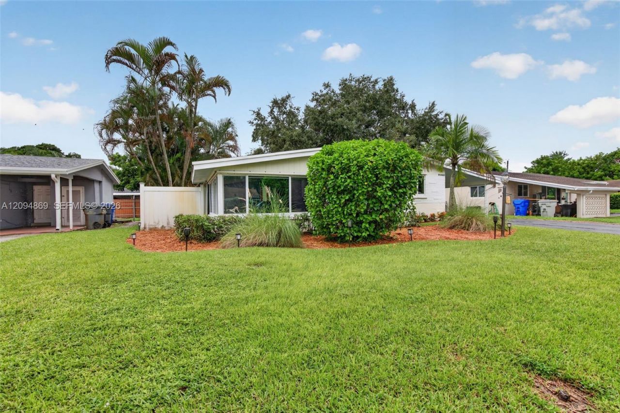 6520 Coolidge St , Hollywood, FL 33024 Photo