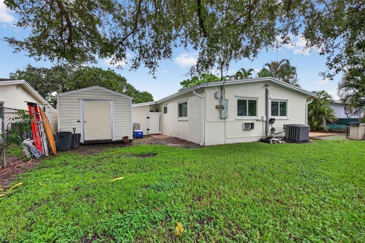 6520 Coolidge St , Hollywood, FL 33024 Photo