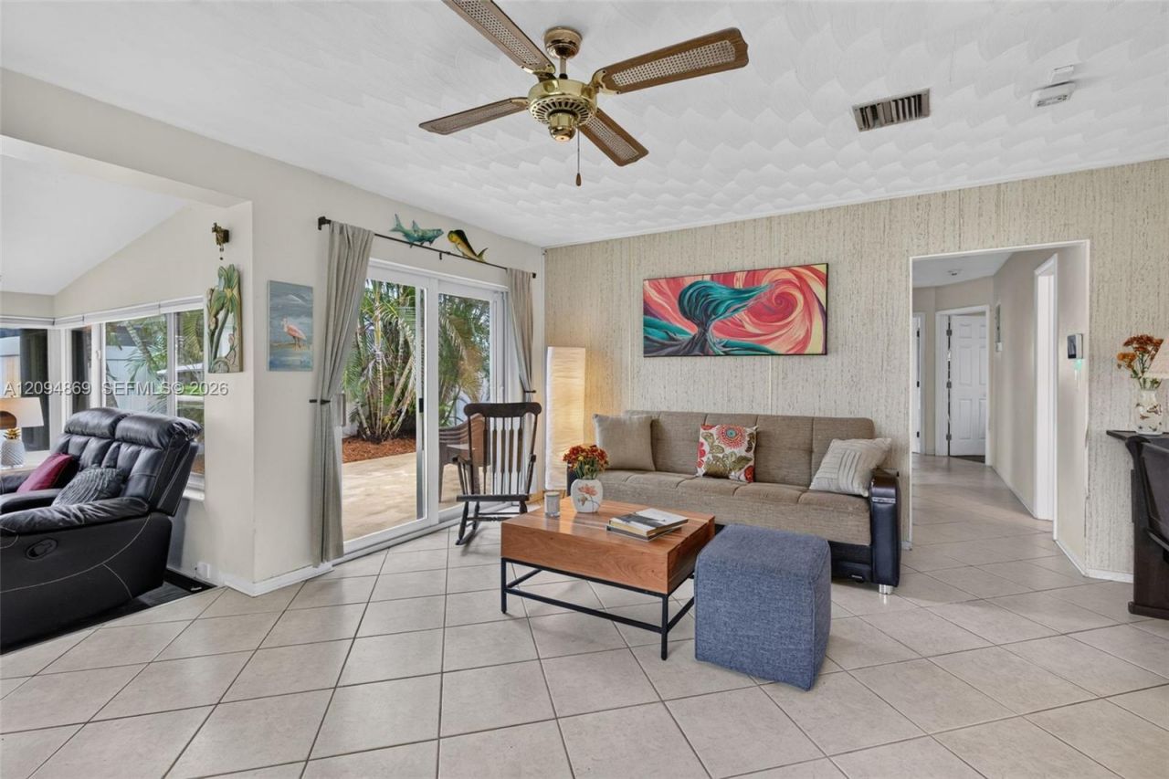6520 Coolidge St , Hollywood, FL 33024 Photo