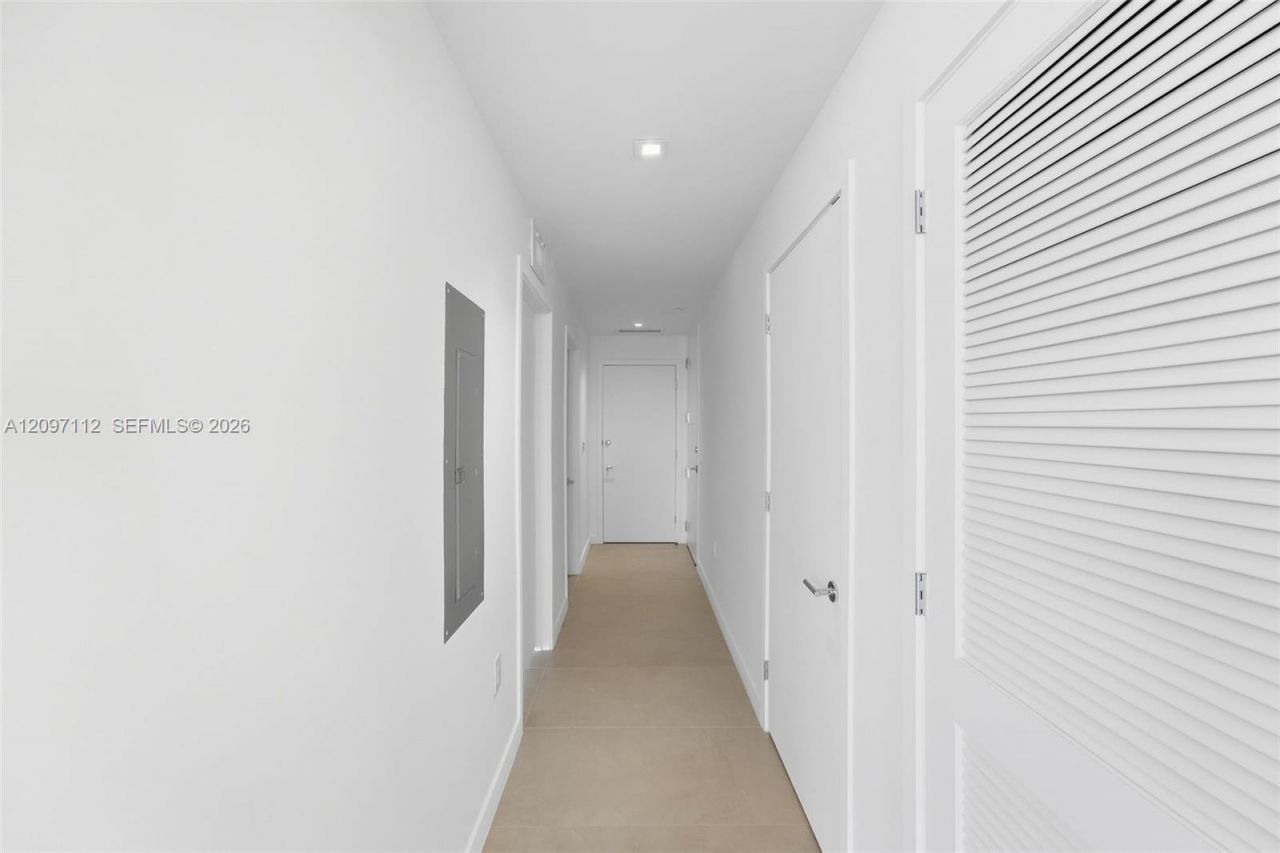 1400 Biscayne Blvd , Unit 1407, Miami, FL 33132 Photo
