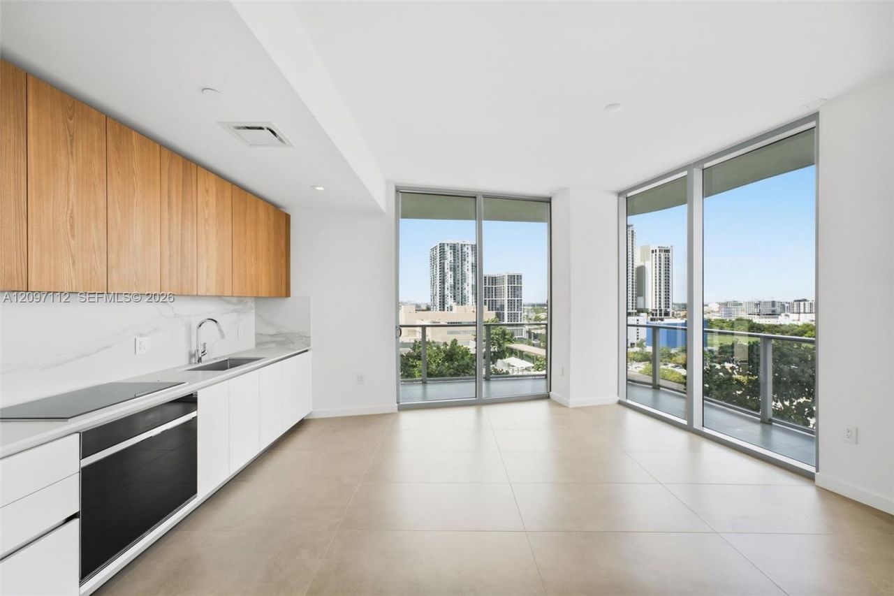 1400 Biscayne Blvd , Unit 1407, Miami, FL 33132 Photo