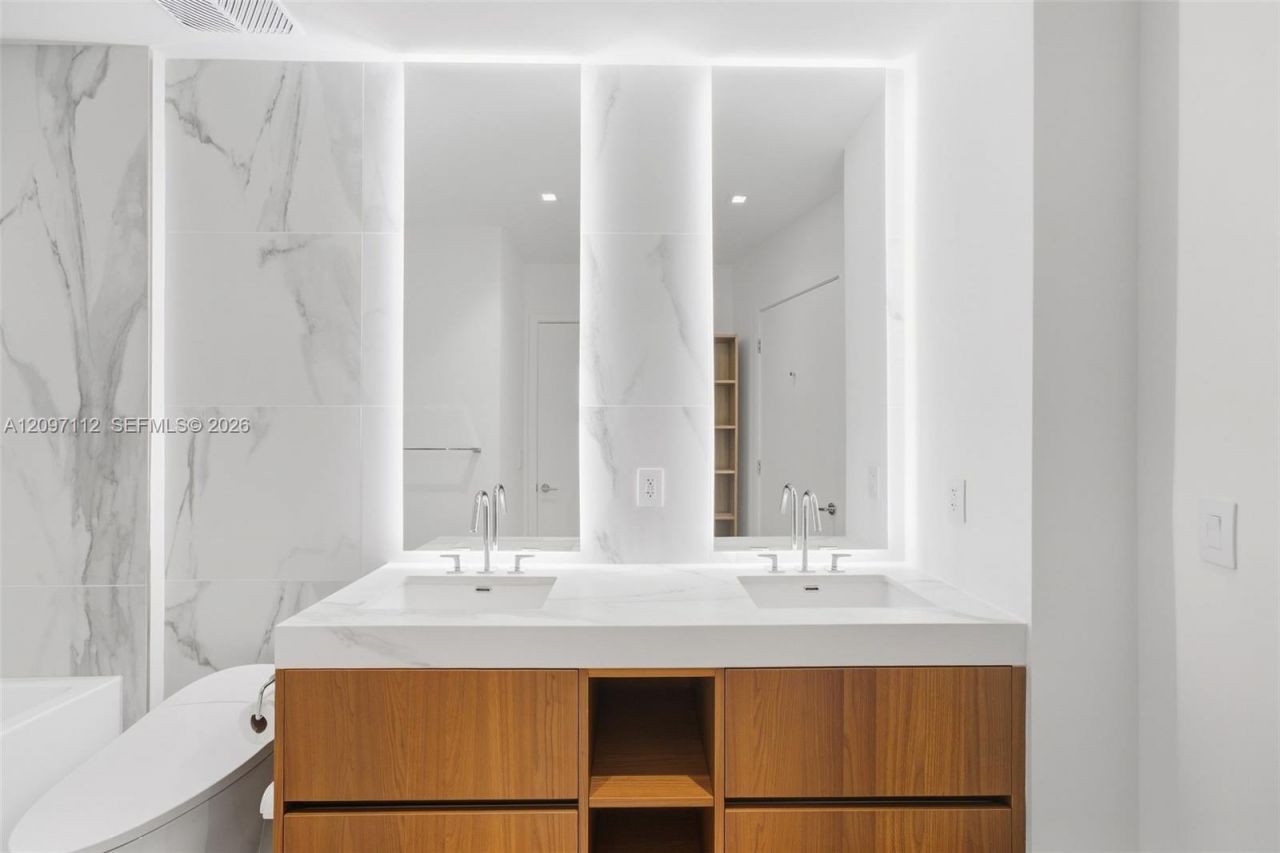 1400 Biscayne Blvd , Unit 1407, Miami, FL 33132 Photo