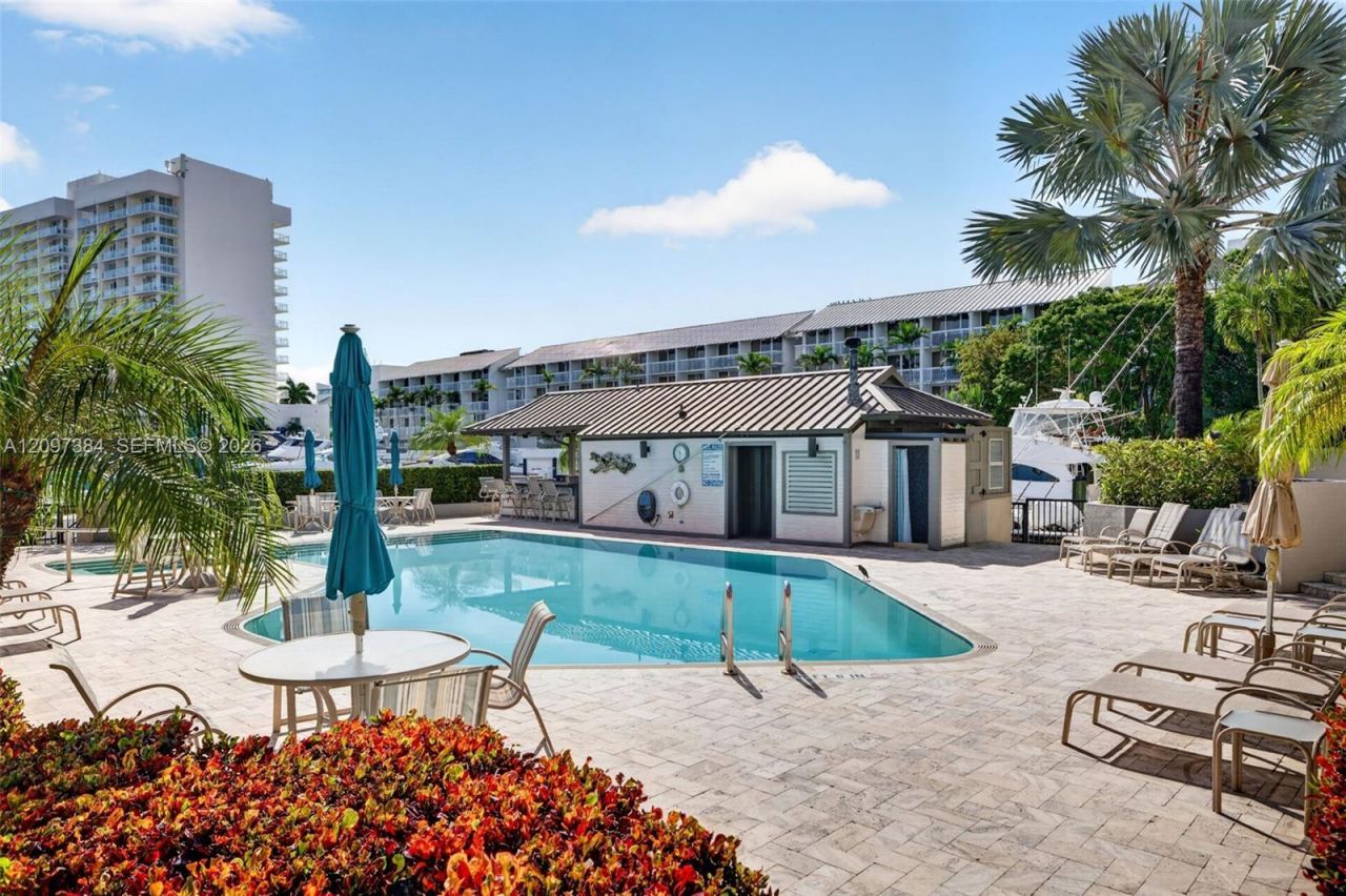 8 Port Side Dr , Unit 8A, Fort Lauderdale, FL 33316 Photo
