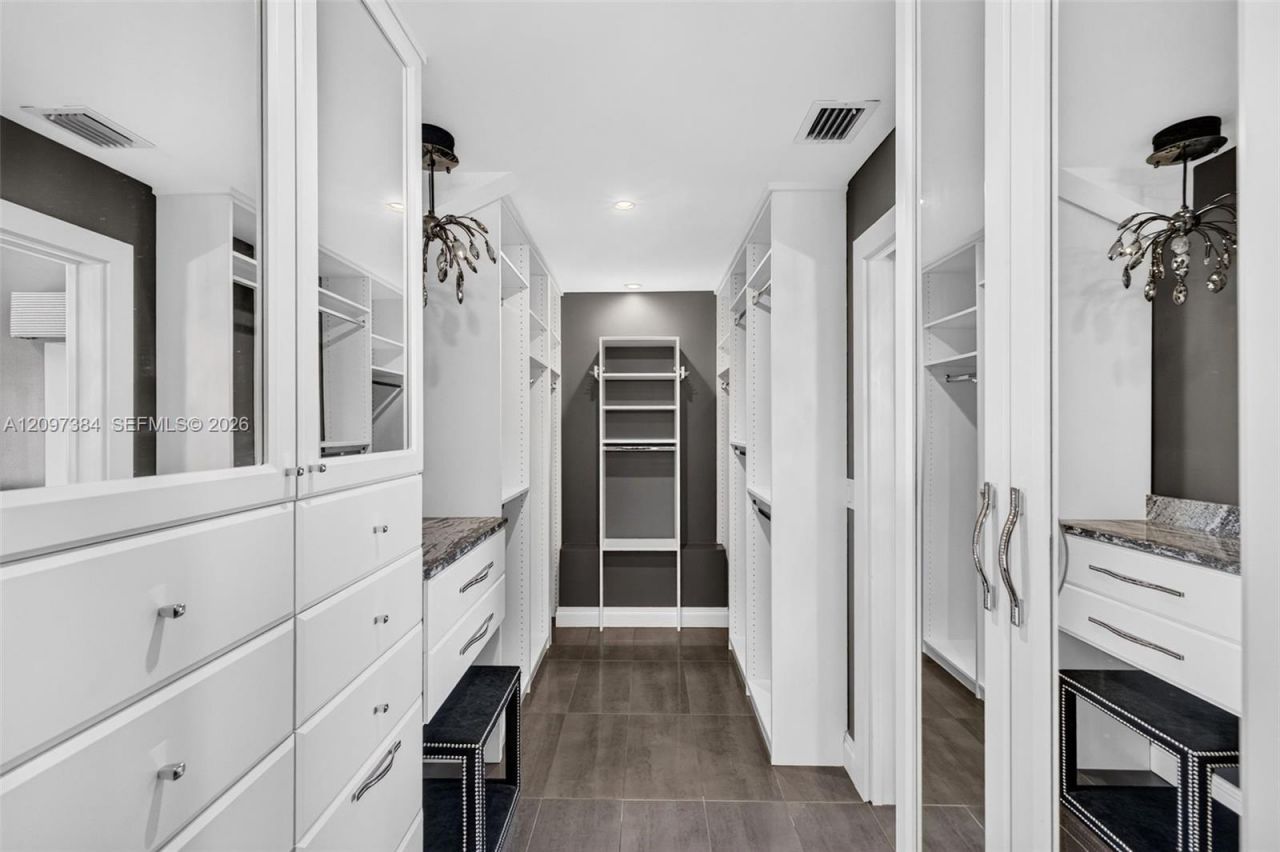 8 Port Side Dr , Unit 8A, Fort Lauderdale, FL 33316 Photo