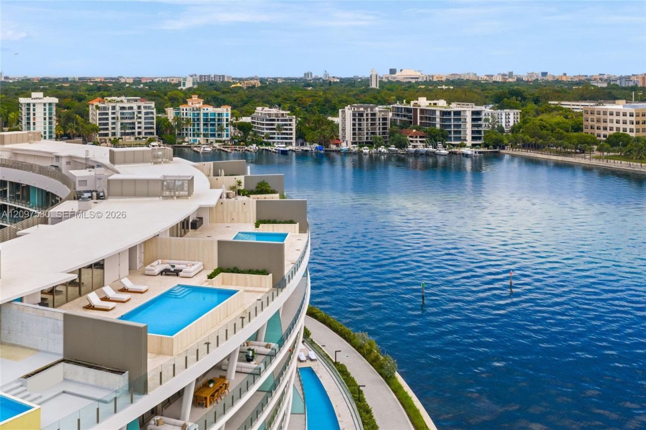 5 Grove Isle Dr , Unit PH M02, Miami, FL 33133 Photo