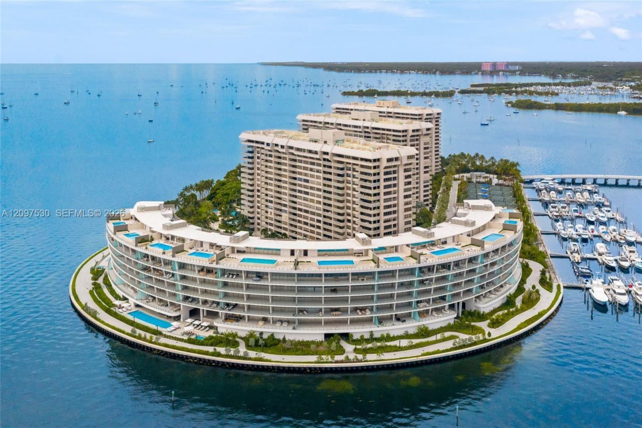 5 Grove Isle Dr , Unit PH M02, Miami, FL 33133 Photo
