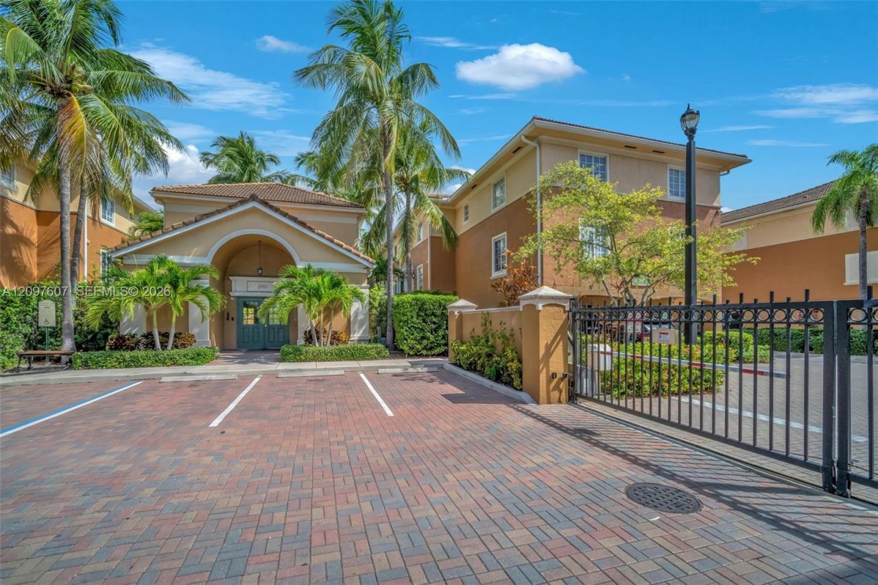 2921 NE 185th St (remodeled), Unit 1203, Aventura, FL 33180 Photo