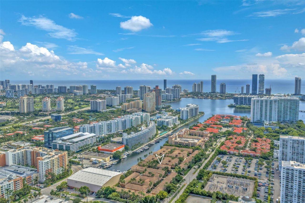 2921 NE 185th St (remodeled), Unit 1203, Aventura, FL 33180 Photo