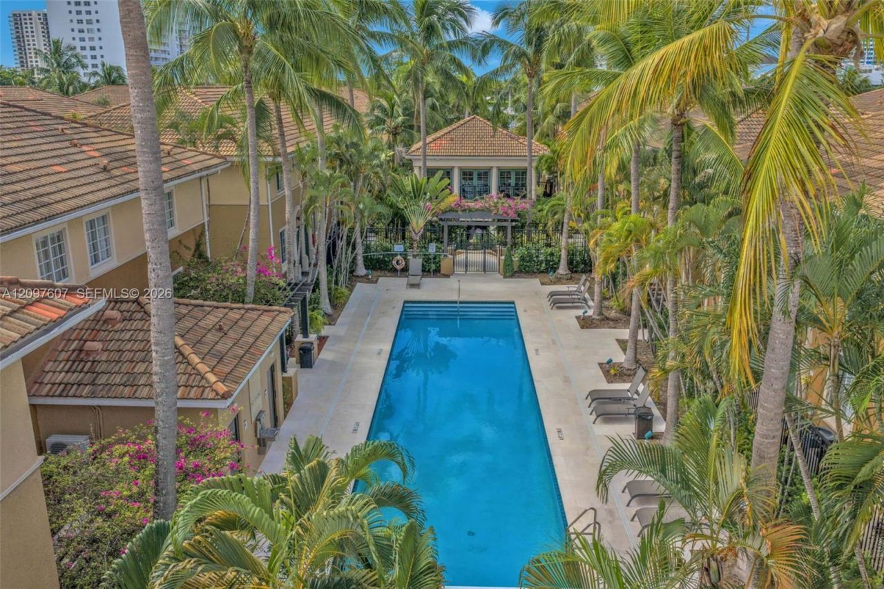 2921 NE 185th St (remodeled), Unit 1203, Aventura, FL 33180 Photo