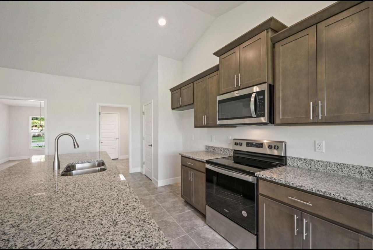 2270 SW Matheson Terrace, Port Saint Lucie, FL 34953 Photo