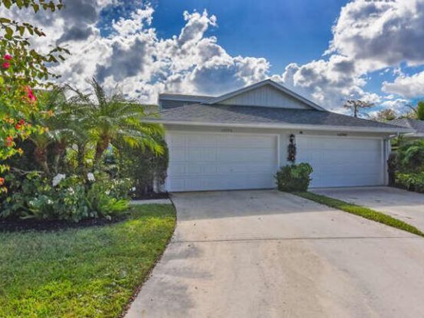 12790 SE BERWICK Court, Hobe Sound, FL 33455