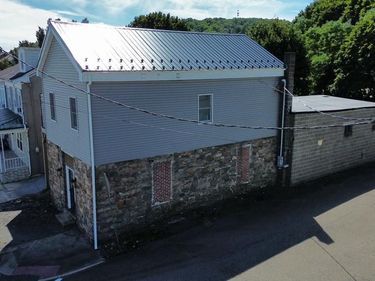 148 N THIRD STREET N, SAINT CLAIR, PA 17970