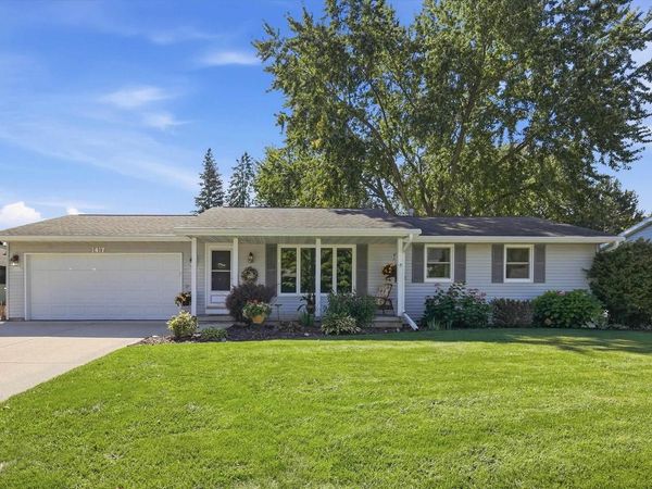 1417 LINDALE LANE, Green Bay, WI 54313