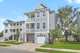 2230 Waterfowl Lane photo 4