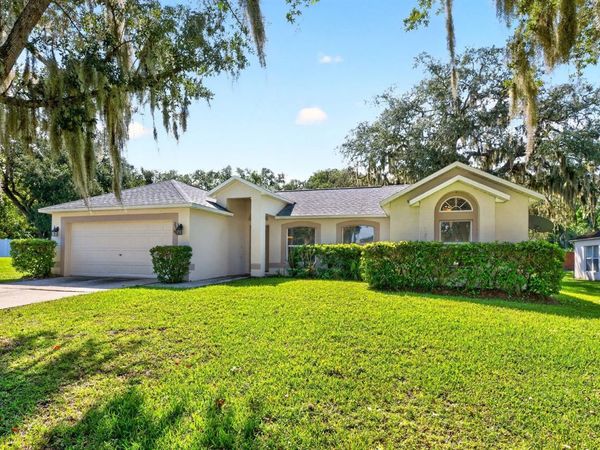 23 ZACHARY WADE STREET , WINTER GARDEN, FL 34787