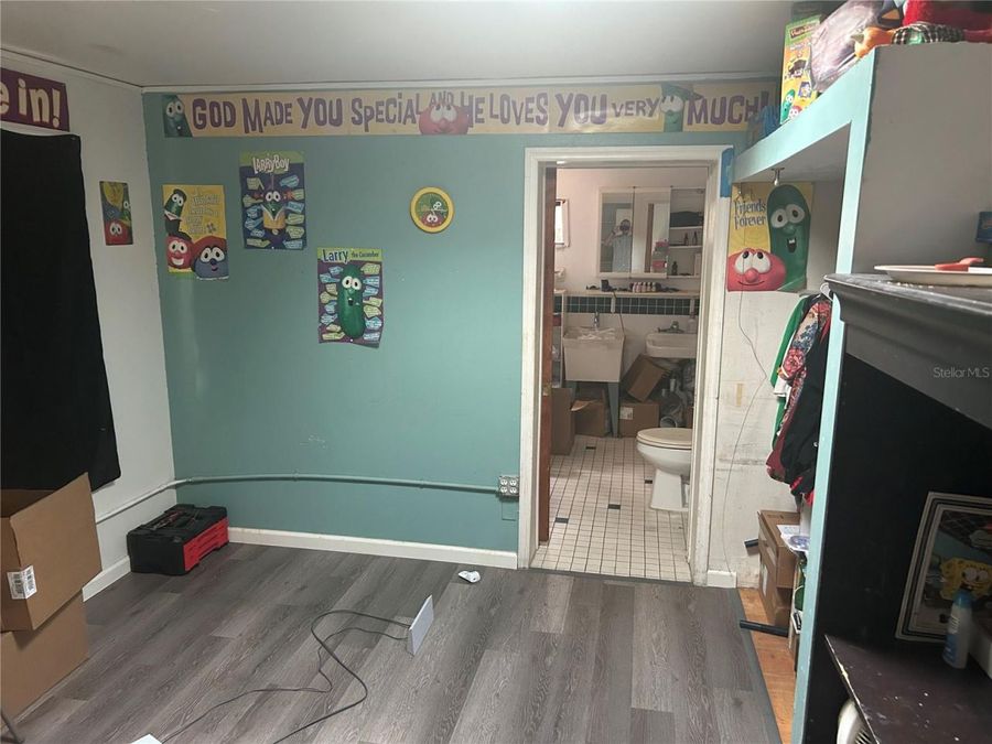 Property Image 19