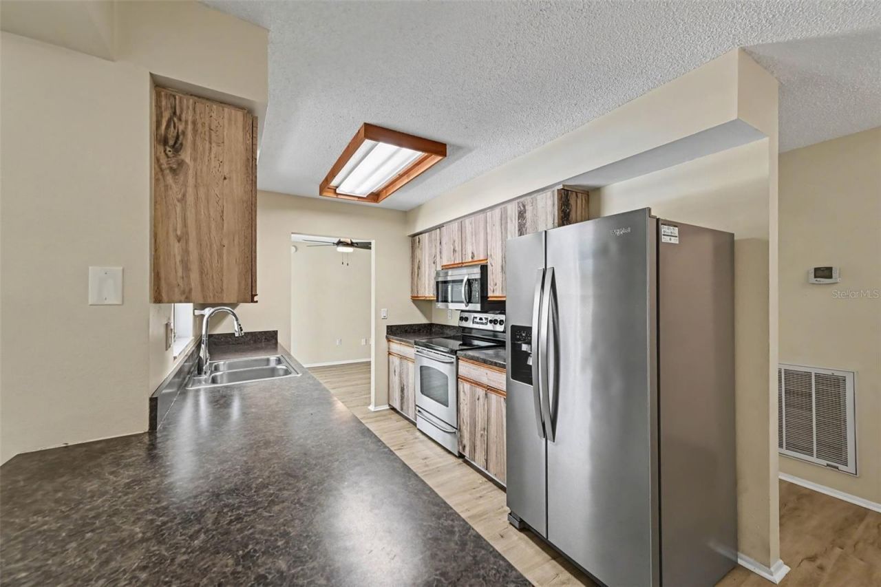 3809 Kingston Boulevard, Sarasota, FL 34238 Photo