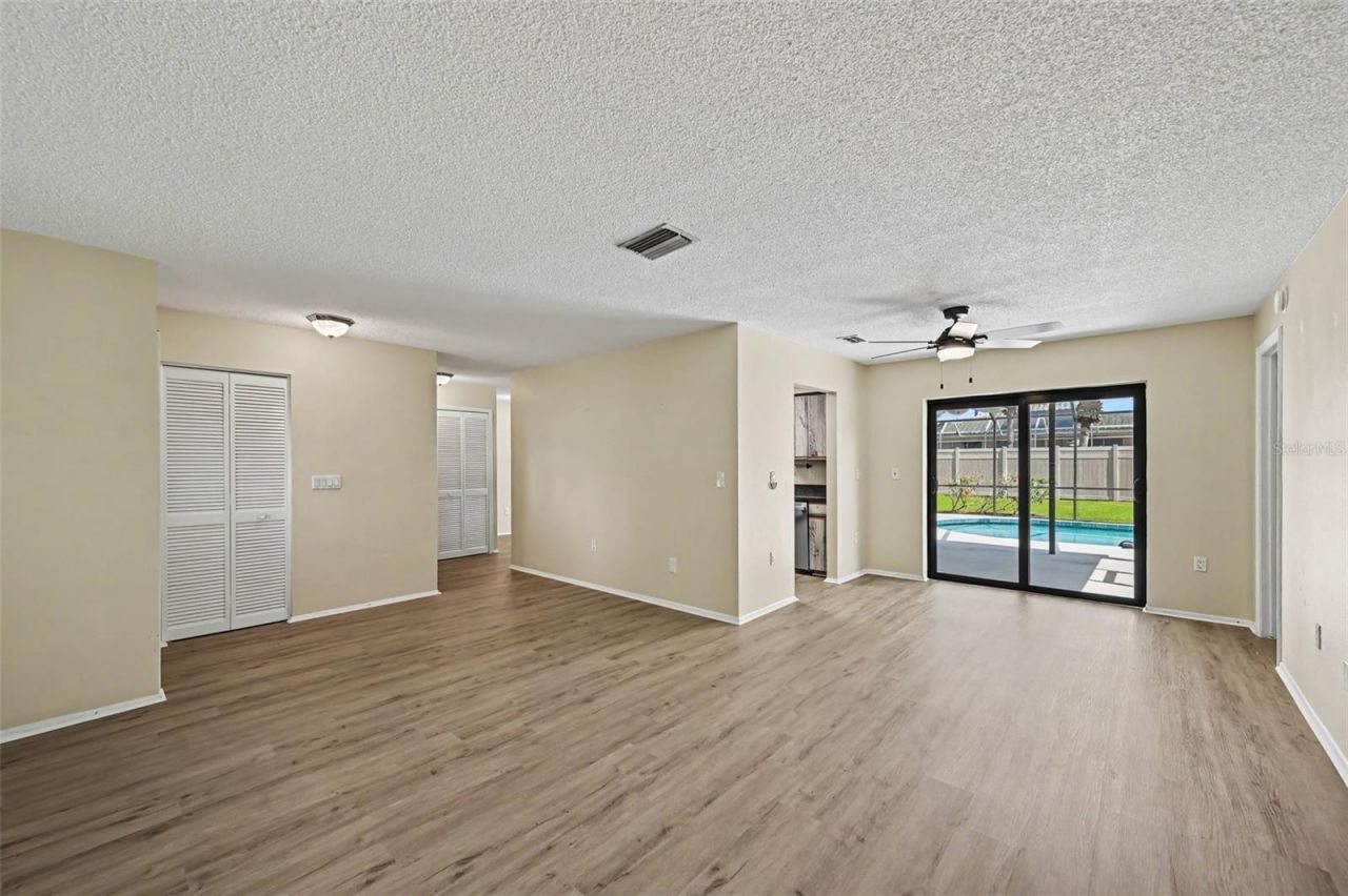 3809 Kingston Boulevard, Sarasota, FL 34238 Photo