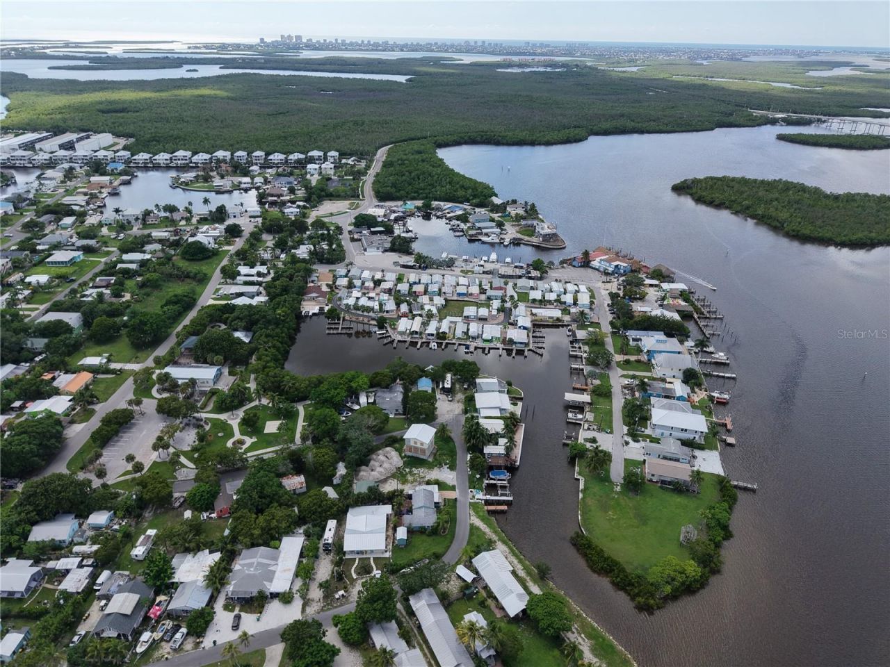 613 E Palm Avenue, Goodland, FL 34140 Photo