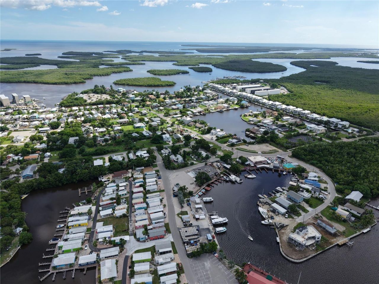 613 E Palm Avenue, Goodland, FL 34140 Photo