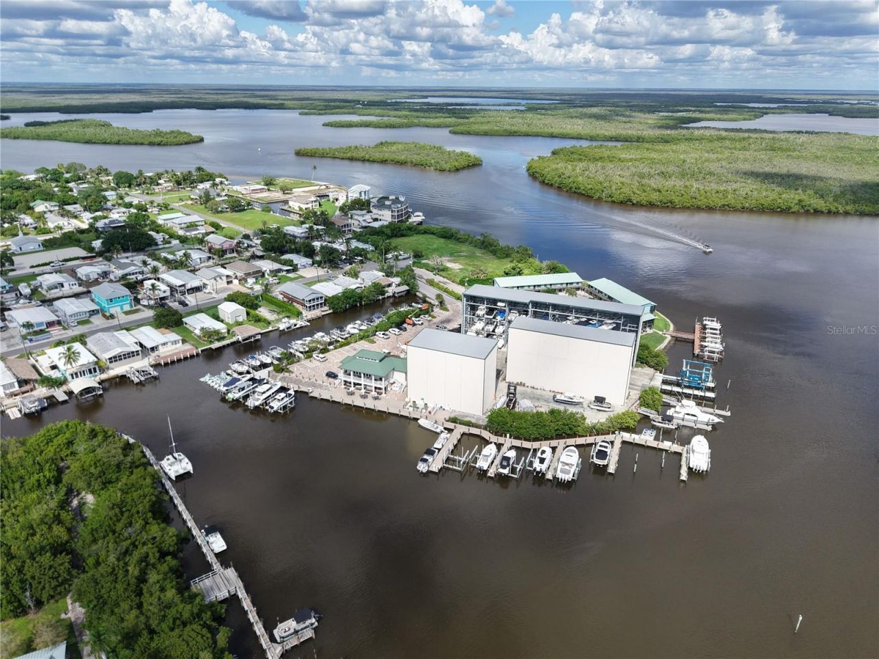 613 E Palm Avenue, Goodland, FL 34140 Photo