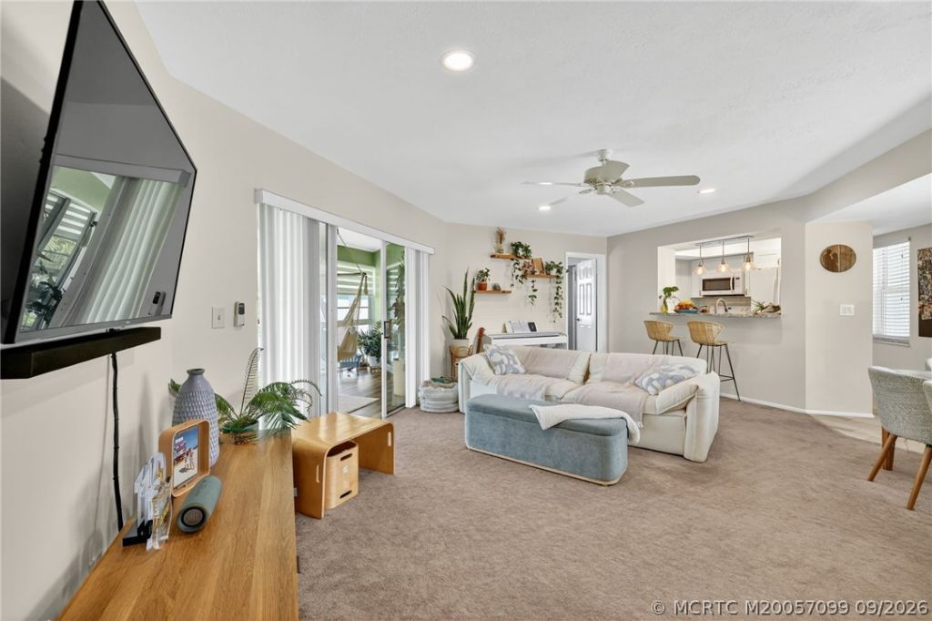 3260 SE Aster Lane, Unit I241, Stuart, FL 34994 Photo