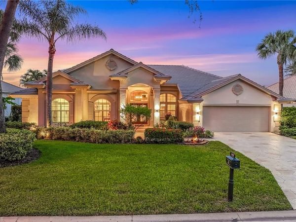 3640 Lakemont DR, BONITA SPRINGS, FL 34134