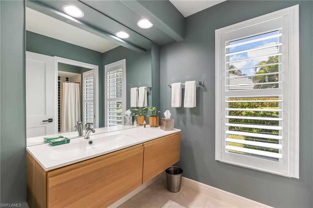 3640 Lakemont Dr, Bonita Springs, FL 34134 Photo