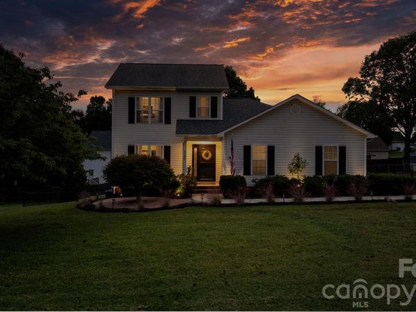 237 Scotts Creek Road , Statesville, NC 28625
