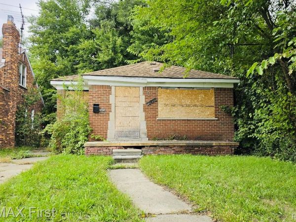 17341 Albion Street , Detroit, Mi 48234