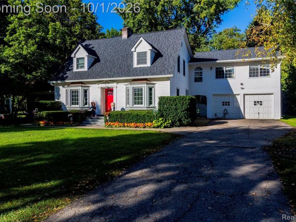 221 Lincoln Street, Lapeer, Mi 48446