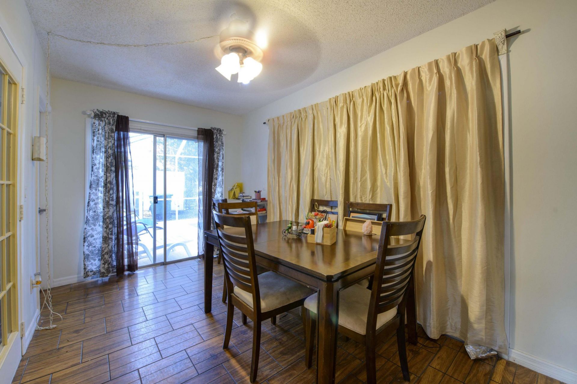 221 SW Calmoso Drive, Port Saint Lucie, FL 34983 Photo