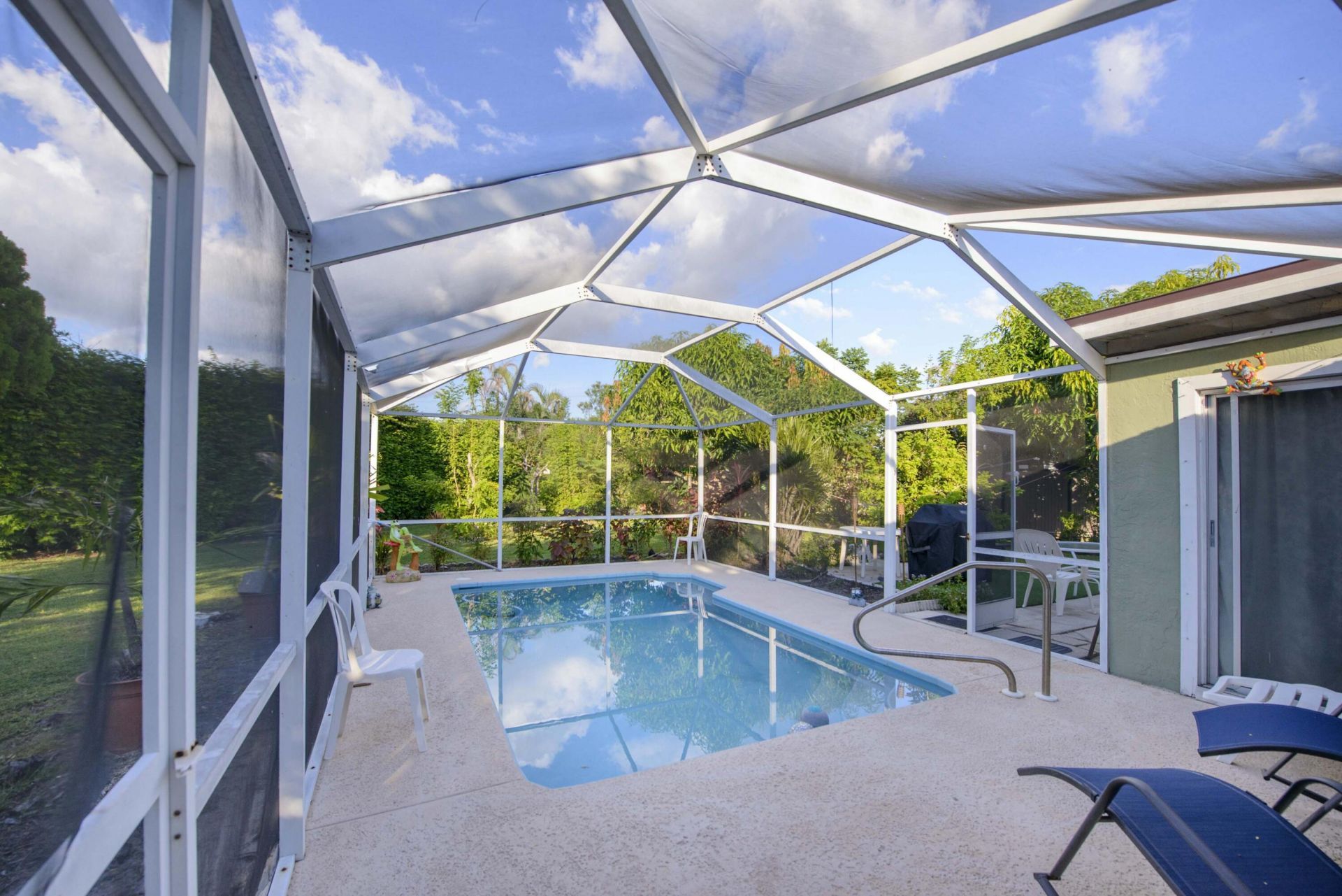 221 SW Calmoso Drive, Port Saint Lucie, FL 34983 Photo