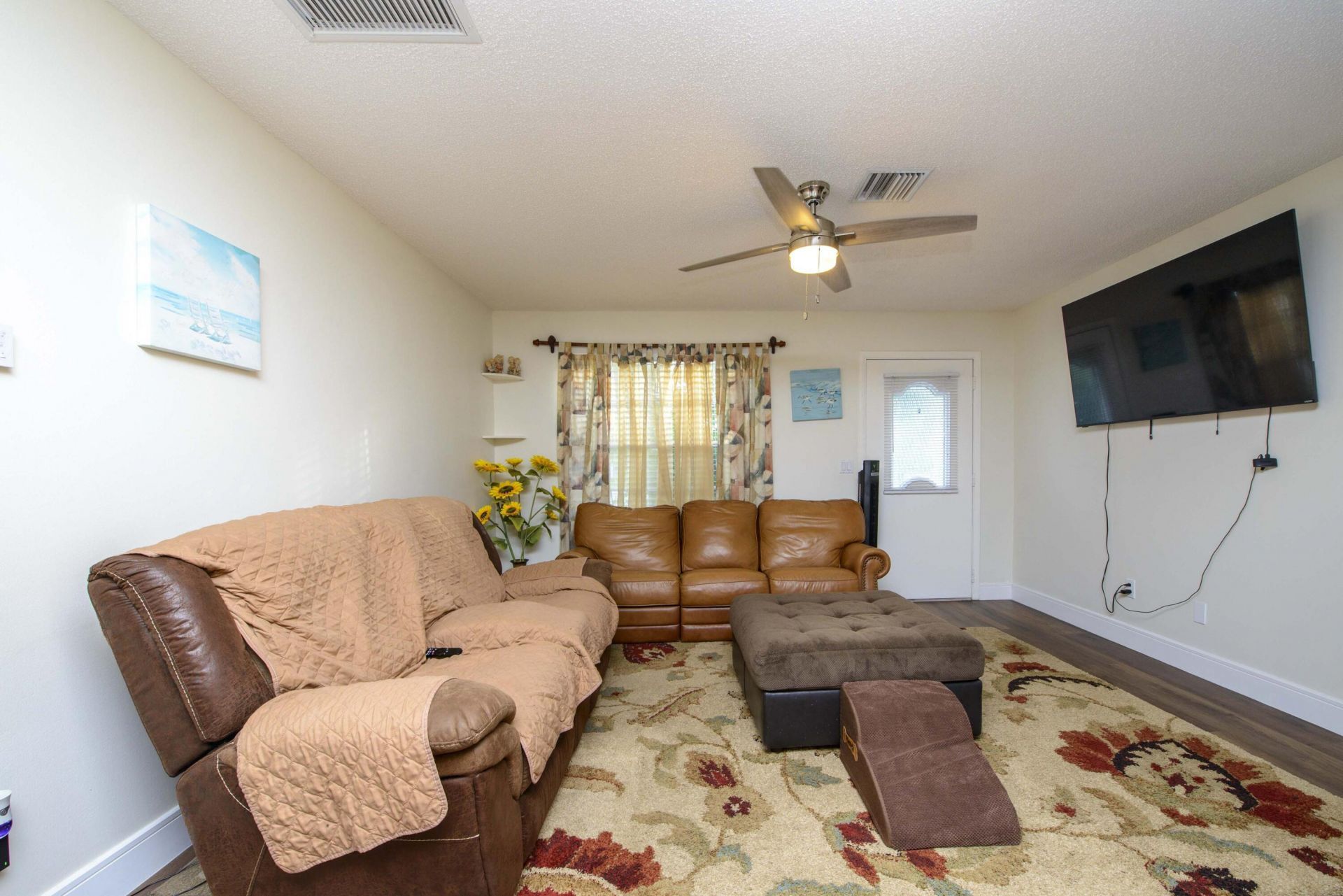 221 SW Calmoso Drive, Port Saint Lucie, FL 34983 Photo