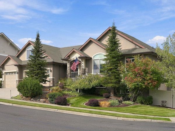 2304 W Rainier Ct, Spokane, WA 99208
