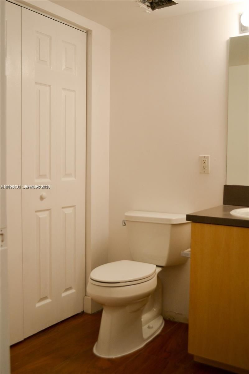 2871 NE 185th St , Unit 201, Aventura, FL 33180 Photo