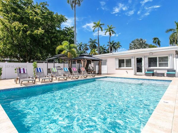 1254 Harrison St , Hollywood, FL 33019